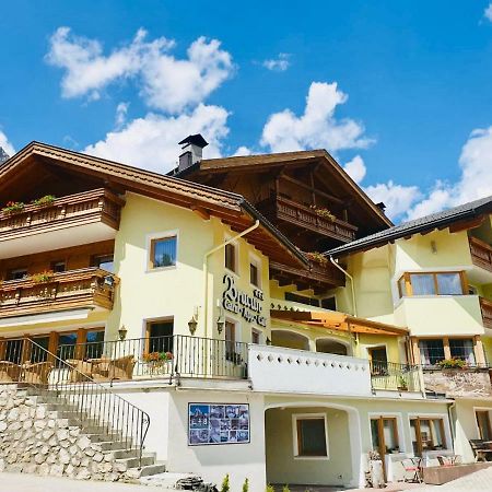 B&B Bracun Корвара ин Бадия Екстериор снимка